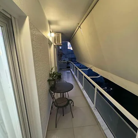 Modern Apartment In The Heart Of Athens. Exterior foto